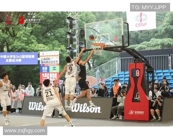 深度剖析上海篮球队心理素质差异及其对比赛表现的影响 深度剖析上海篮球队心理素质差异及其对比赛表现的影响